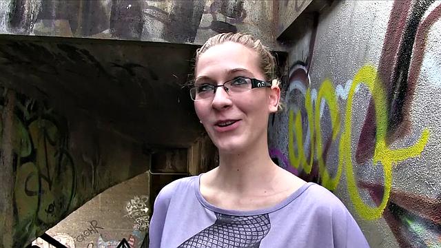 Stranger Offers Nerdy Blonde A Modeling Job If She Fucks Outdoors