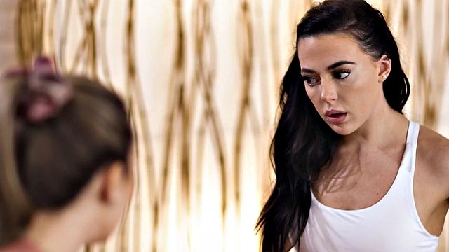 GIRLSWAY - LESBIAN SQUIRTING COMPILATION!