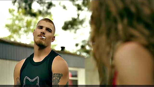 Riley Keough striptease