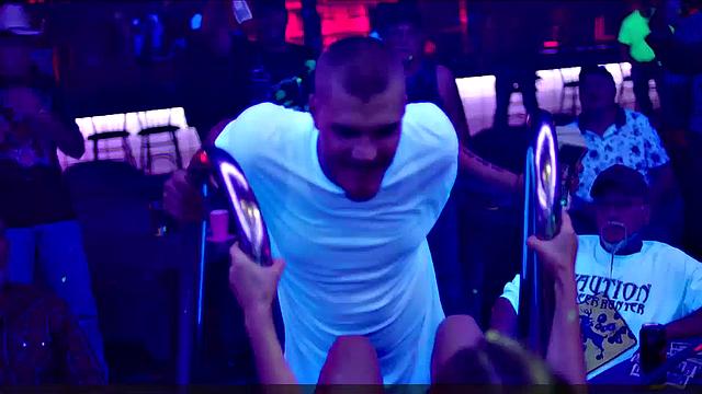 Riley Keough striptease