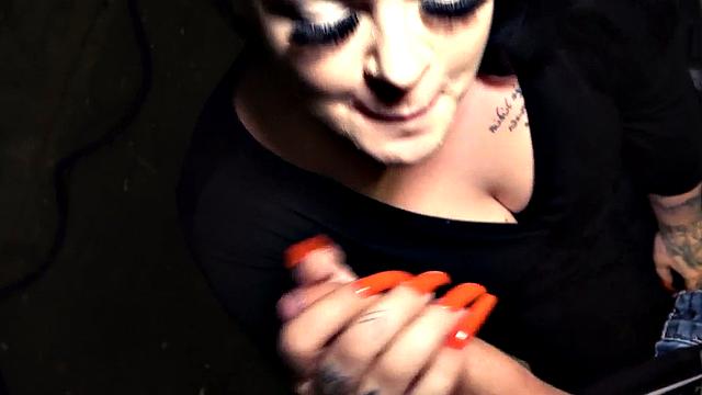 Real BBW lady fucked in hotel after public outdoor BJ