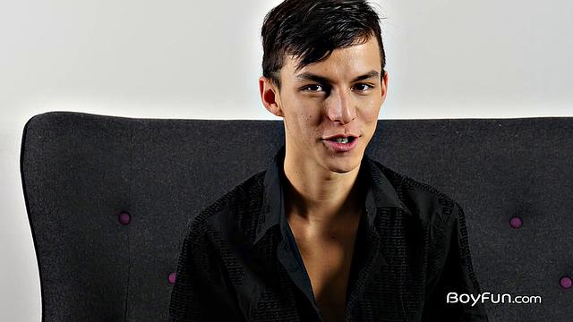 Kaleb Cross and Maxxie Rivers have passionate gay sex
