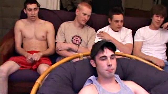 5 Amateurs Gay Sex Orgy
