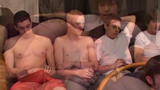 5 Amateurs Gay Sex Orgy