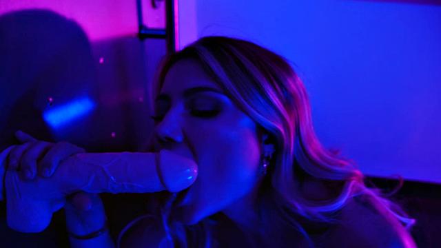 Adria Rae Hot Blonde With Real Dirty Talk and Masturbation