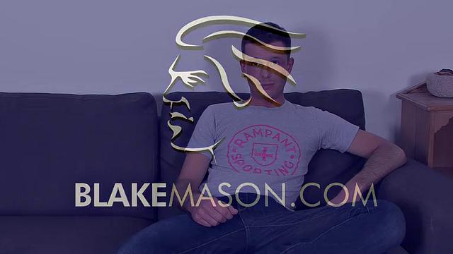 Charlie Shows Up To Stroke One Out - Charlie Hunter