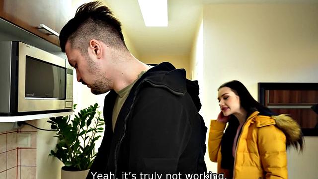 HUNT4K. Fix It While I'm Fucking Your Girlfriend!