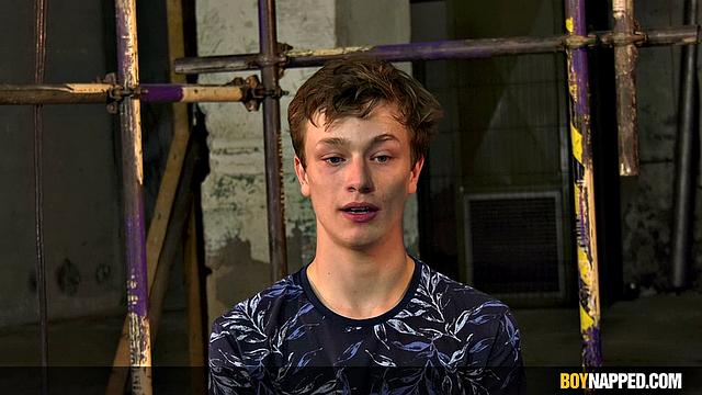 Алекс Фо и Себастьян Кейн в жёсткой игре с шарами - Часть 3