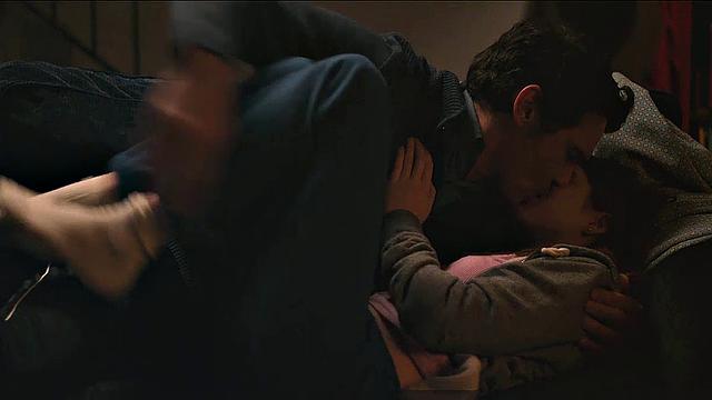 Emma Roberts erotic scenes