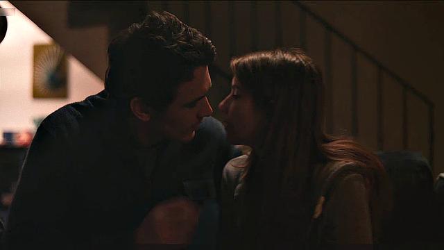 Emma Roberts erotic scenes