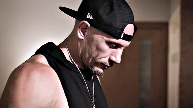 PureT aboo Desperate Lena Paul Offers Herself to Intimidating Man In Exchange to Keep her Belongings