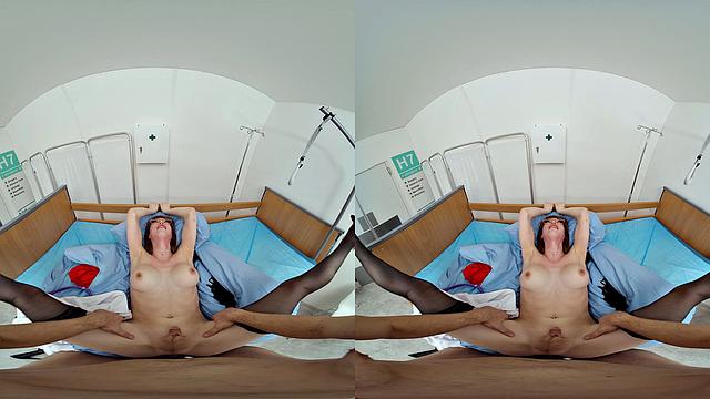 Транс-девочка говорит, что не умеет кататься на велосипеде, но вместо этого скачет на мне