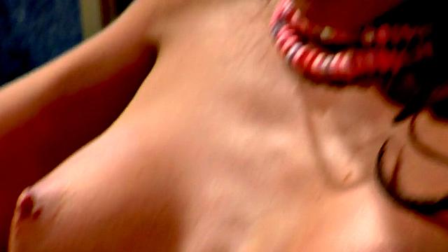 Curvy glamour girls licking and fingering pussy as couple