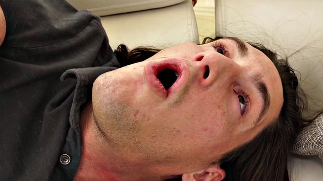 Kinky counselor barebacking while reaching around