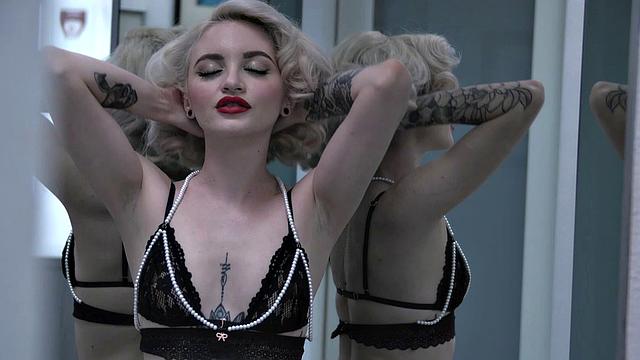 Alt Tattooed Blonde Babe Lola Fae Dominates With A Sexy Blowjob and Cowgirl Riding.