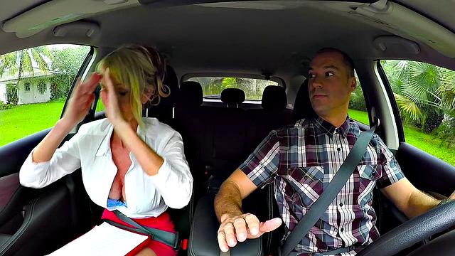 Blonde hottie in skirt gives footjob & fucks outdoors like a pro