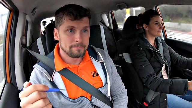 Drive babe rammed in car after deepthroating cock