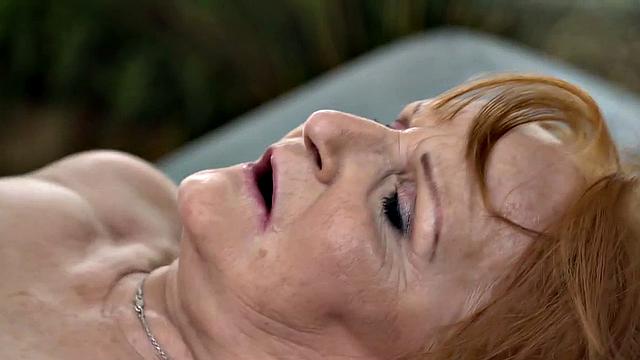 Cockhungry granny pussyfucked by masseur after teasing