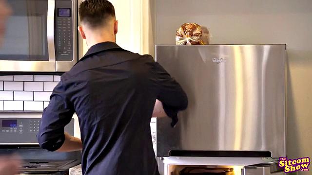 Friends With Benefits: The One With Monica And Rachel - S4:E1