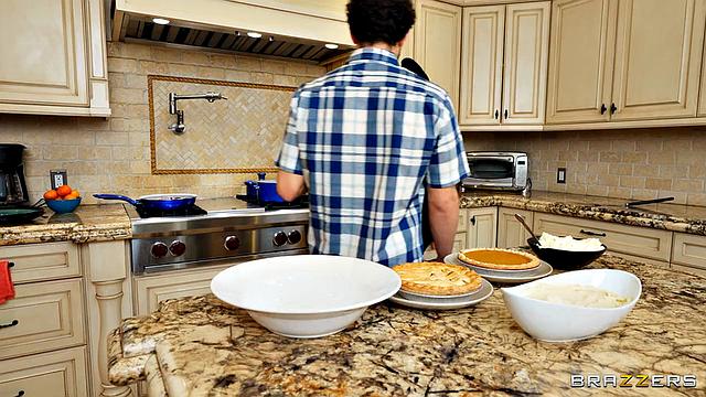 Thankful For Giving MILF