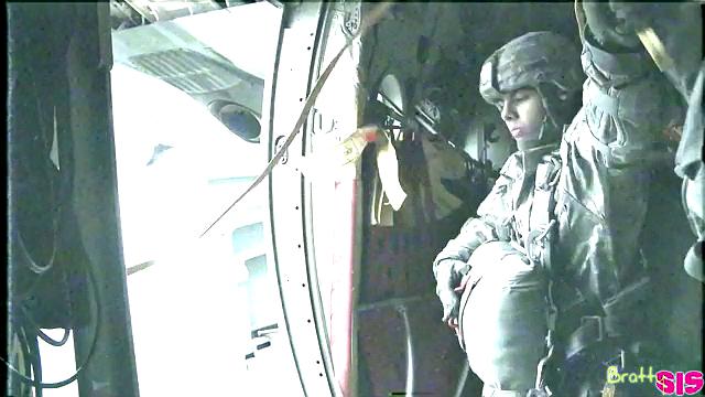 Sis Loves A Man In Uniform - S14:E2