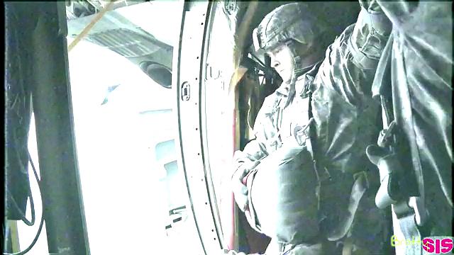 Sis Loves A Man In Uniform - S14:E2