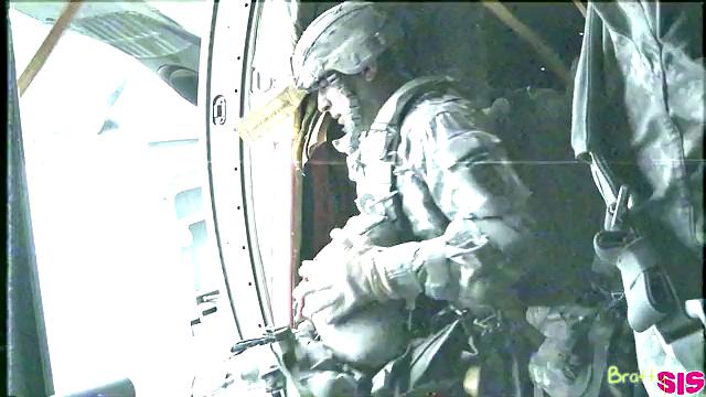 Sis Loves A Man In Uniform - S14:E2