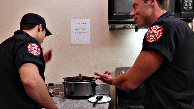 Muscular coworkers bareback after blowjob