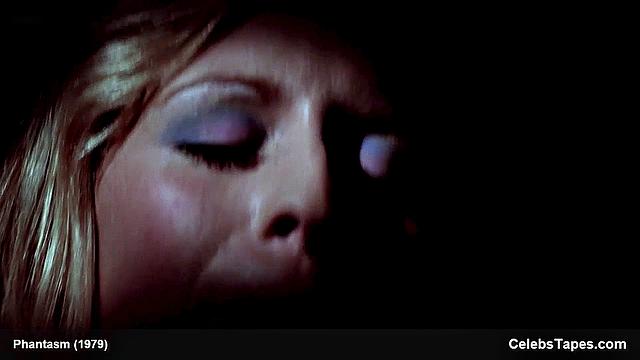 Kathy Lester sex in graves