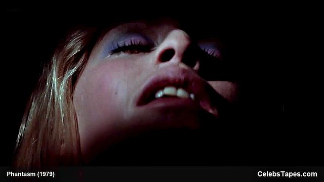 Kathy Lester sex in graves