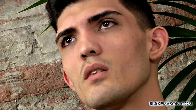 Handsome, Hung And Horny Luke - Luke Tyler