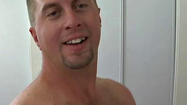 BBW Kira Facesits Younger Guy