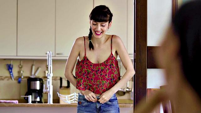 Busty latina milf dyke pussylicked by girlfriend in couple