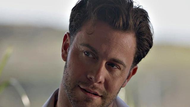 Cutie babe gets pussylicked by BBC man