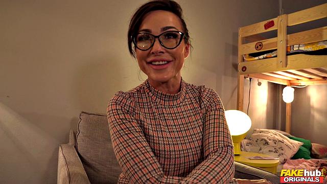 Fake Family: Dorm Inspection