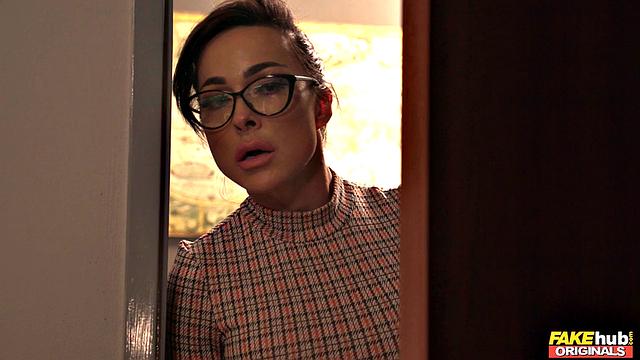 Fake Family: Dorm Inspection