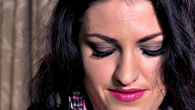 Her Boobs are a Wonderland