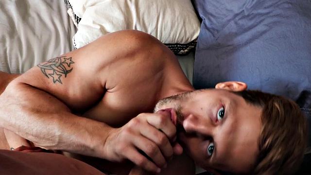 Tattooed stud sucks hard dick before bareback by stepdad