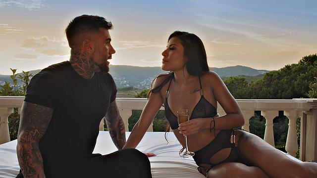 Ravishing brunette, Andrea Retali, shares a fuckfest session against the backdrop of a handsome sunset - a XXX porn scene!