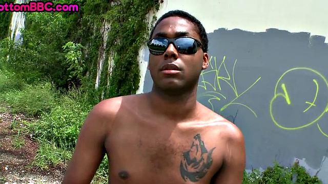 Public Black thug assfucked by white after blowjob