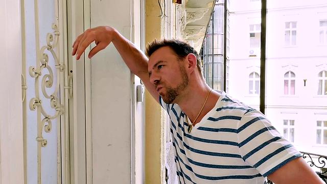 Watch this tattooed MILF with small tits and a small ass get soaking wet