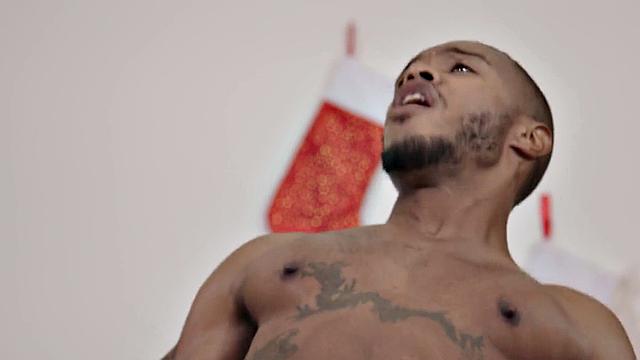 Massive Santa bareback fucks Xmas jock in asshole