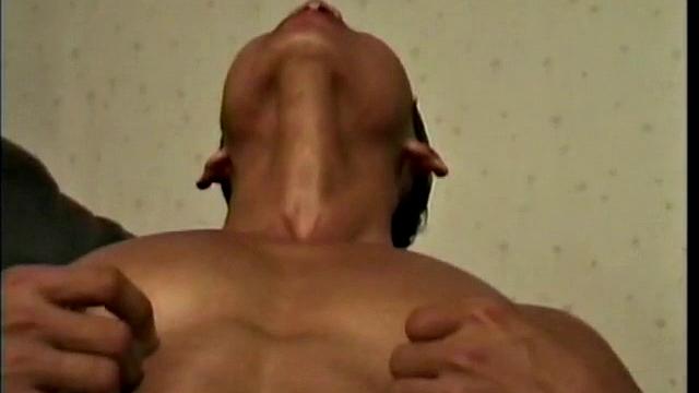 Enjoy this hot and satisfying solo, as it starts off with a photo shoot of gay Asian muscle man Vu. He shows off his form, does exercises and weight lifting, then gets comfortable to beat off.