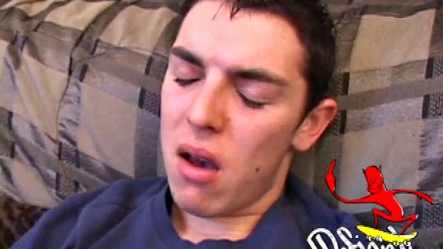 Brady Walker jerks off like he's getting paid by the stroke