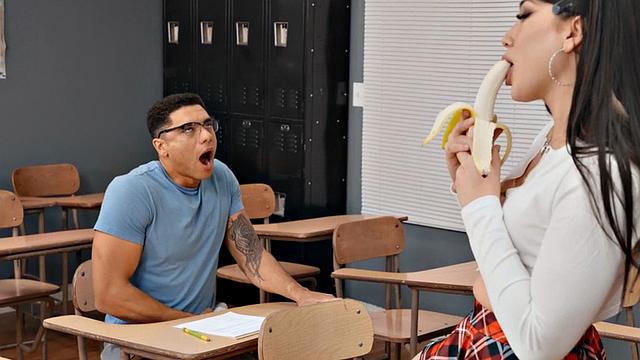 Big booty trans fucked by teacher in ass in classroom