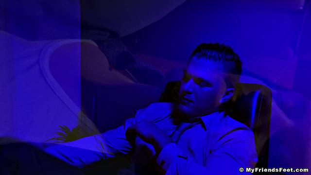 Вонючие ноги Дрю - Дрю