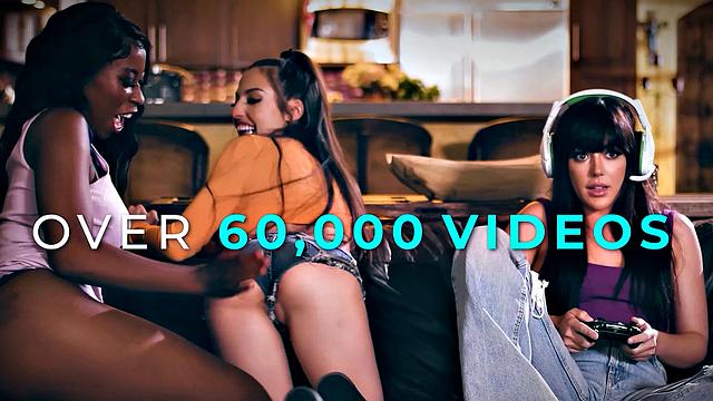 MODERN-DAY SINS - Cuckold MILF Ryan Keely Watches Wife Vanessa Cheat With Celestina Blooms