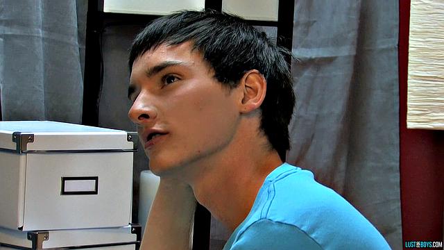 Дополнительный член для Ноя - Ноа Карлайс и Шейн Фрост