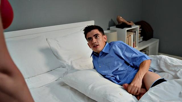 Bigtit stepmom rides and sucks short bf in ertic couple