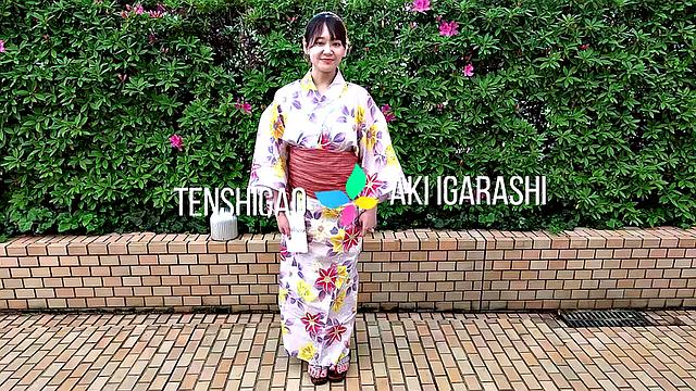 Introducing Aki Igarashi